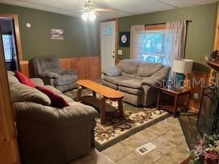 待售: $195,000 (3 贝兹, 2 浴室, 1152 平方英尺)