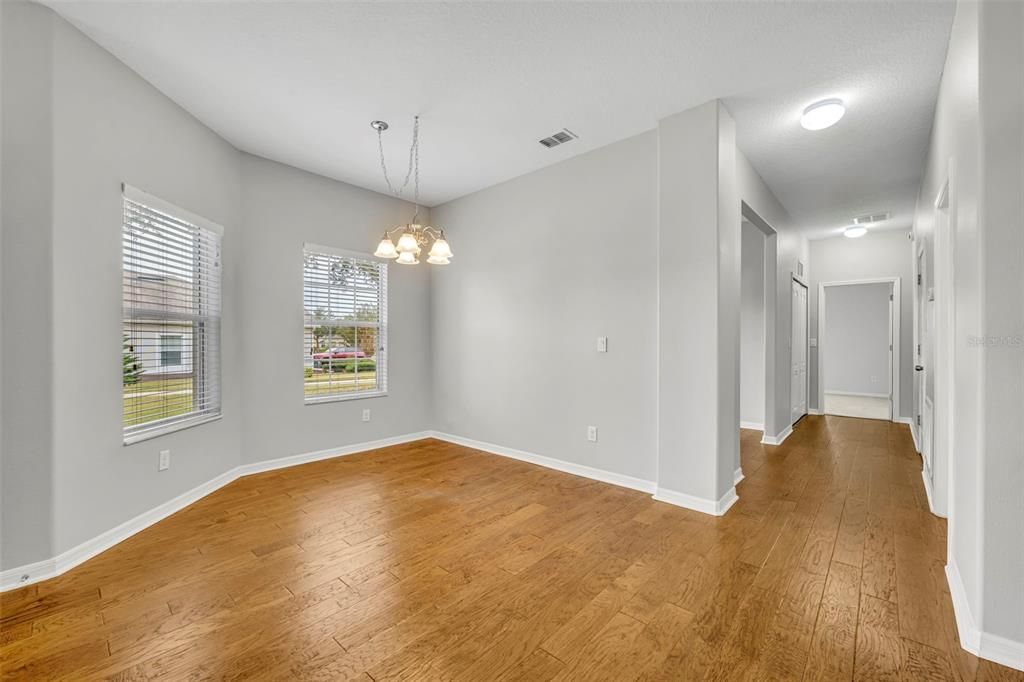 На продажу: $335,000 (2 спален, 2 ванн, 1503 Квадратных фут)