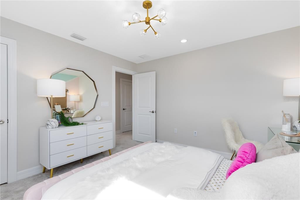 待售: $644,990 (5 贝兹, 4 浴室, 2886 平方英尺)