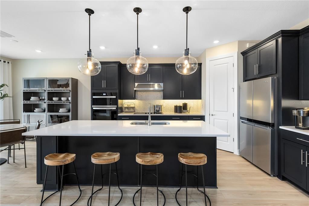 待售: $644,990 (5 贝兹, 4 浴室, 2886 平方英尺)