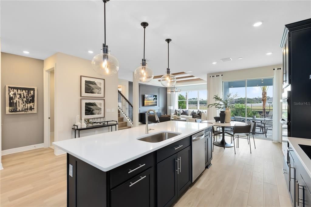 待售: $644,990 (5 贝兹, 4 浴室, 2886 平方英尺)