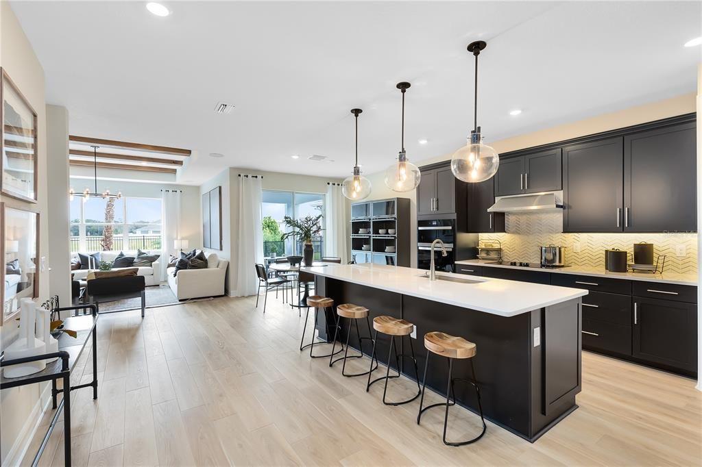 待售: $644,990 (5 贝兹, 4 浴室, 2886 平方英尺)