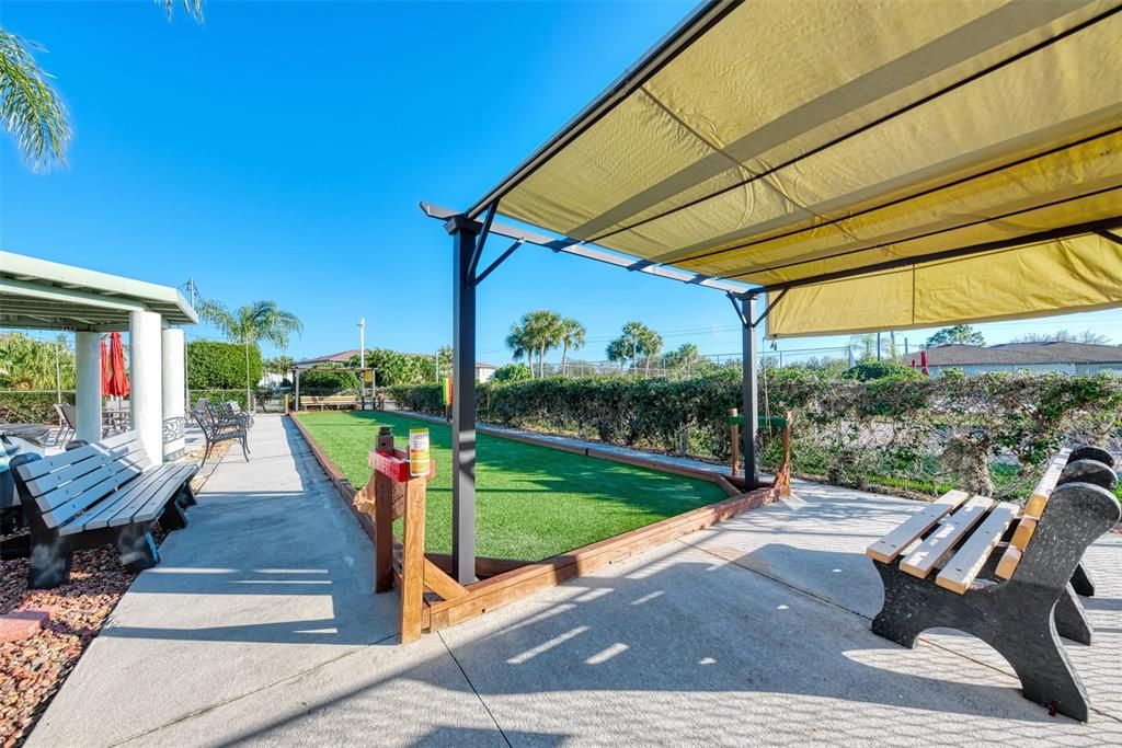 For Sale: $149,800 (2 beds, 2 baths, 860 Square Feet)