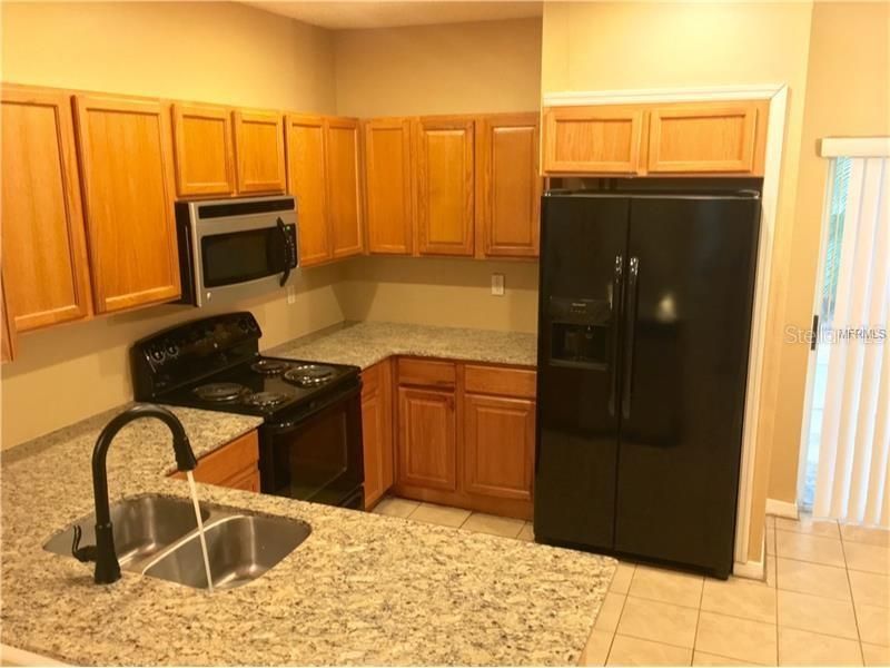 En Renta: $1,850 (3 camas, 3 baños, 1412 Pies cuadrados)