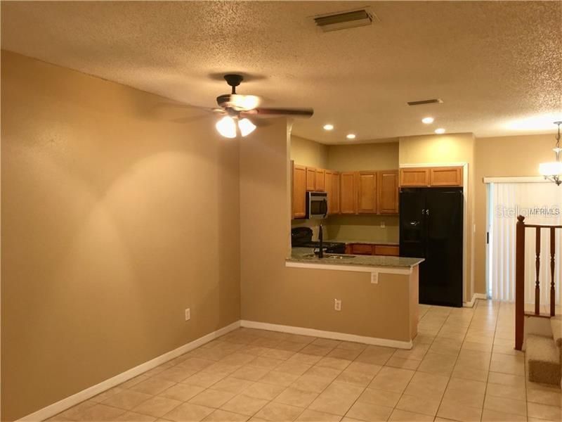 En Renta: $1,850 (3 camas, 3 baños, 1412 Pies cuadrados)