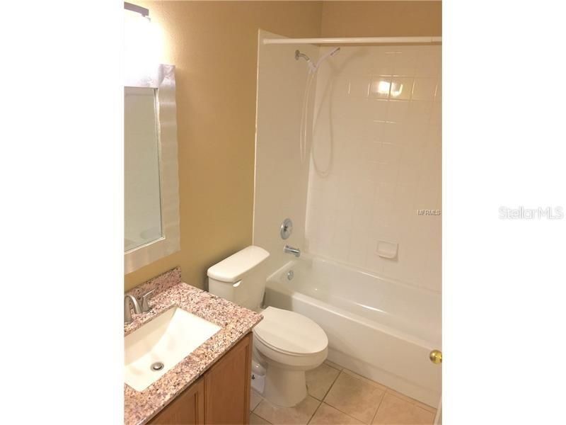 En Renta: $1,850 (3 camas, 3 baños, 1412 Pies cuadrados)