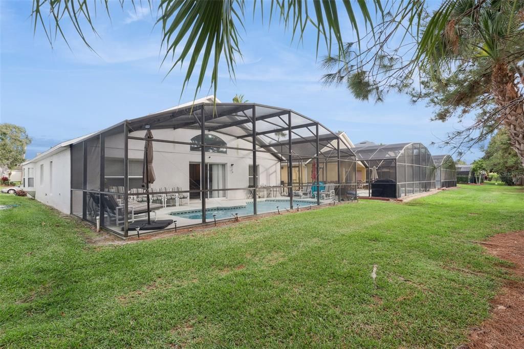 На продажу: $430,000 (5 спален, 3 ванн, 1960 Квадратных фут)