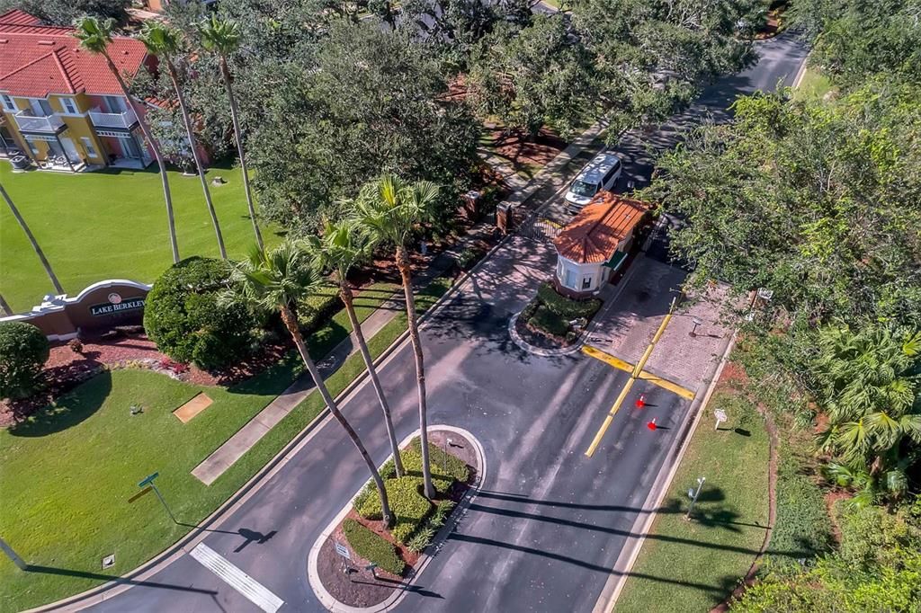 На продажу: $430,000 (5 спален, 3 ванн, 1960 Квадратных фут)