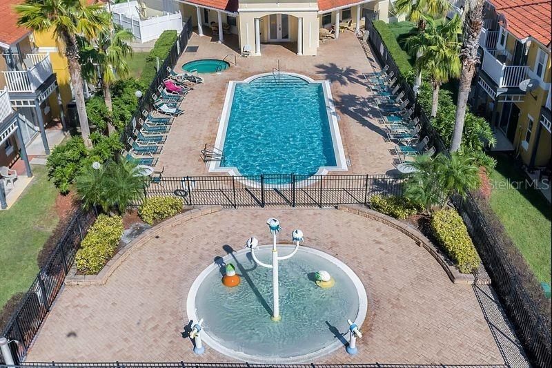 На продажу: $430,000 (5 спален, 3 ванн, 1960 Квадратных фут)