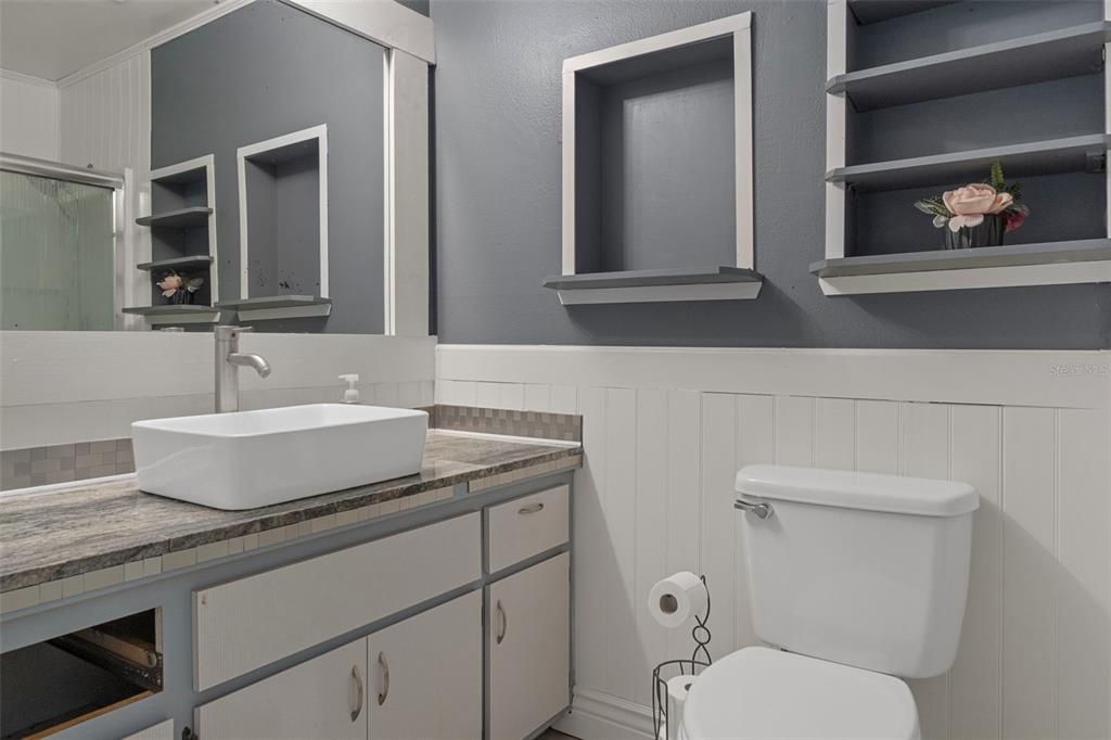 For Sale: $385,000 (3 beds, 2 baths, 2109 Square Feet)