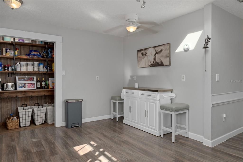 For Sale: $385,000 (3 beds, 2 baths, 2109 Square Feet)