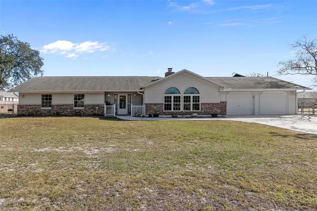 For Sale: $385,000 (3 beds, 2 baths, 2109 Square Feet)