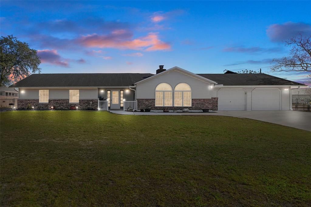 For Sale: $385,000 (3 beds, 2 baths, 2109 Square Feet)