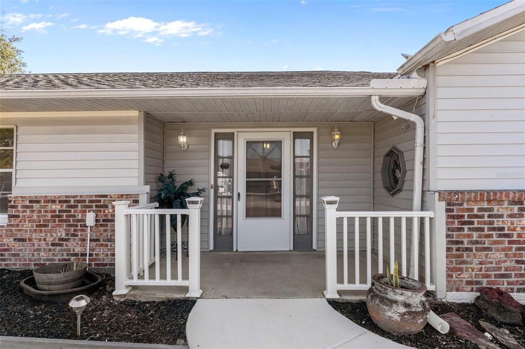 For Sale: $385,000 (3 beds, 2 baths, 2109 Square Feet)