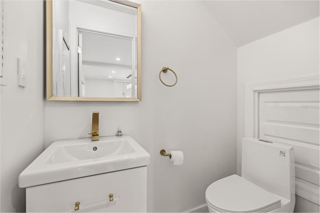 En Venta: $399,000 (3 camas, 2 baños, 1866 Pies cuadrados)