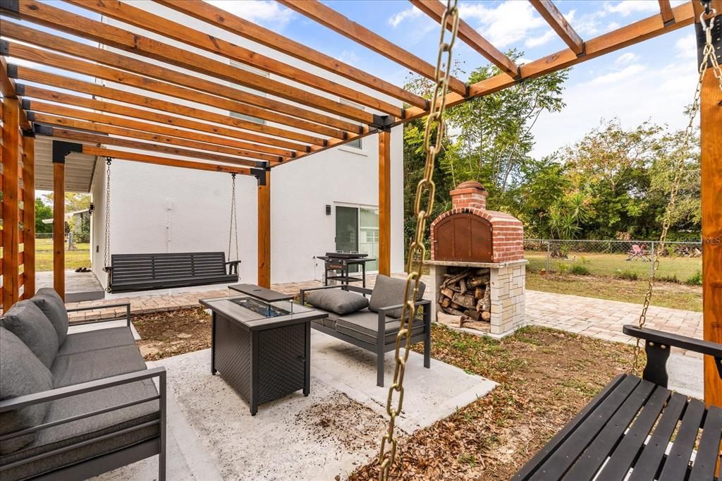 En Venta: $399,000 (3 camas, 2 baños, 1866 Pies cuadrados)