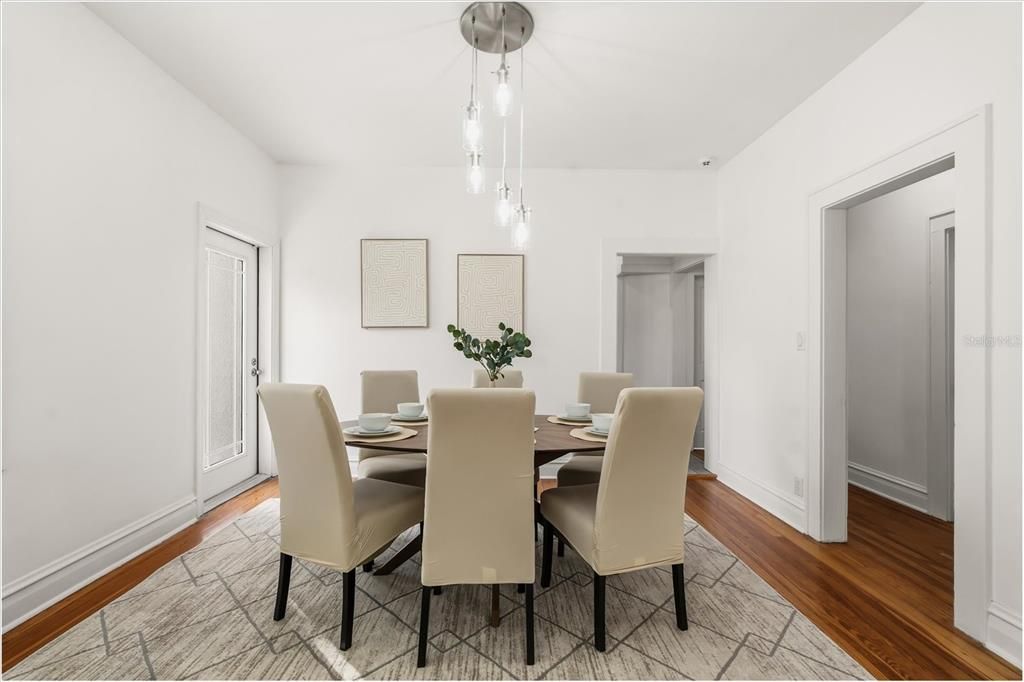 En Venta: $399,000 (3 camas, 2 baños, 1866 Pies cuadrados)