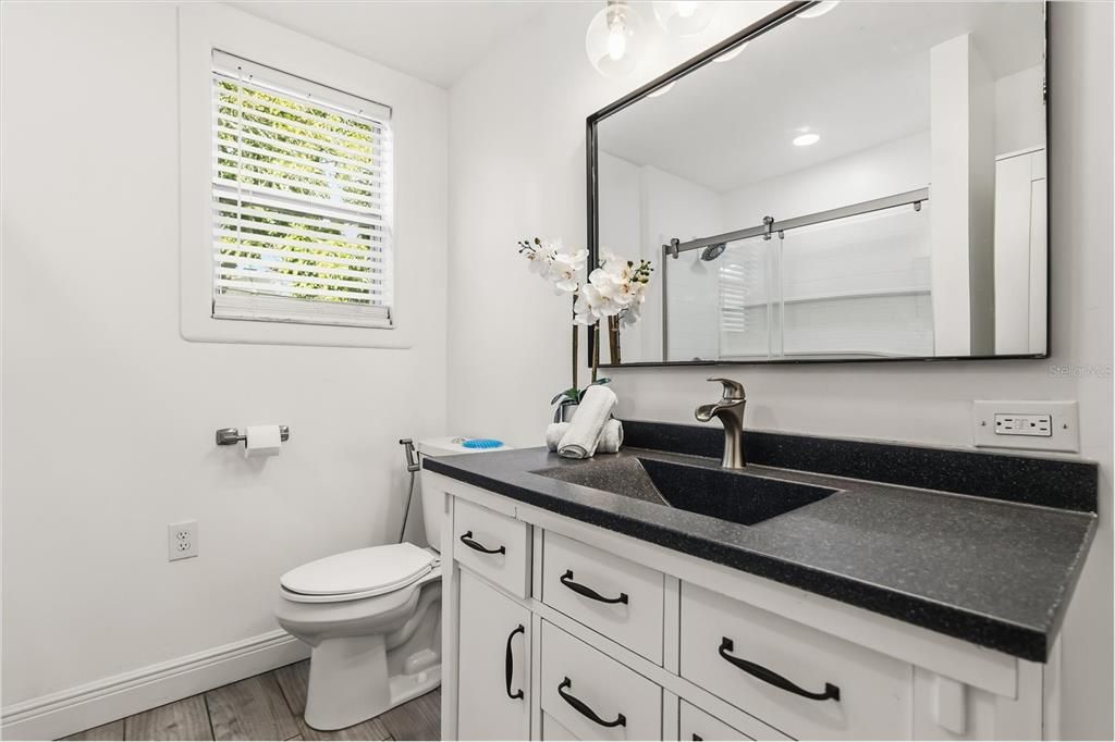 En Venta: $399,000 (3 camas, 2 baños, 1866 Pies cuadrados)