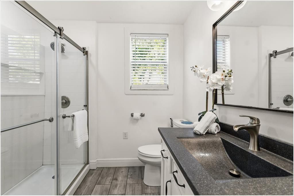 En Venta: $399,000 (3 camas, 2 baños, 1866 Pies cuadrados)