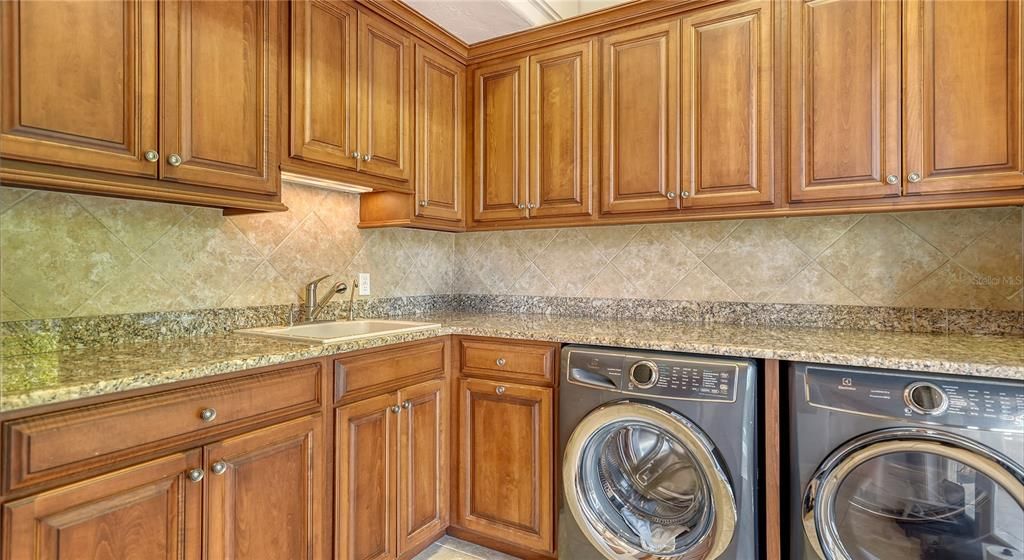 For Sale: $4,300,000 (5 beds, 4 baths, 5361 Square Feet)