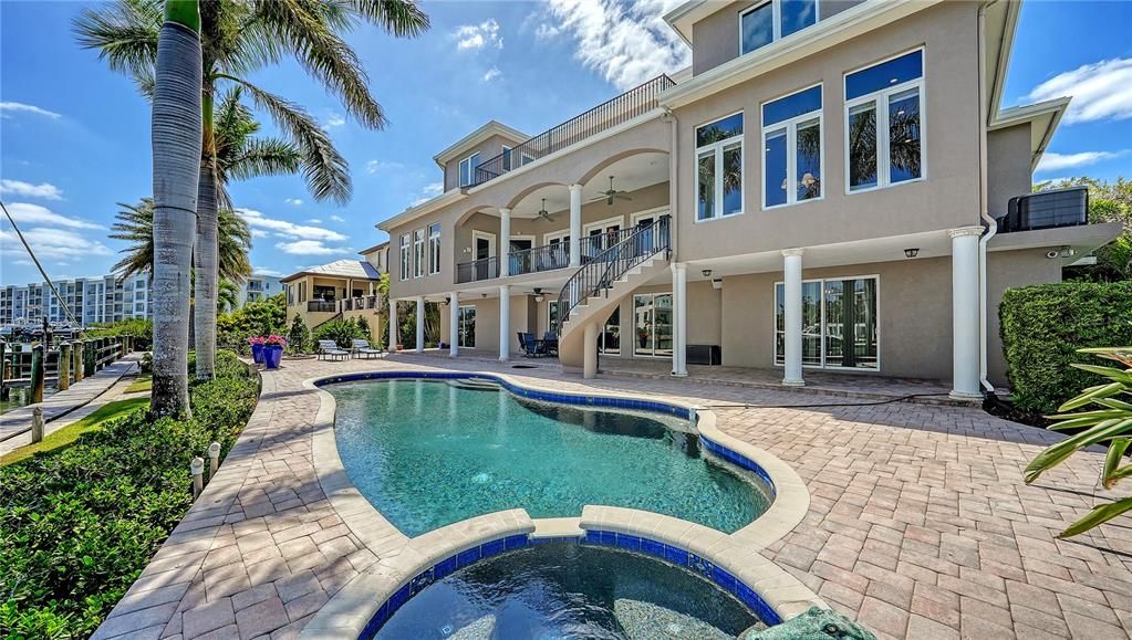 For Sale: $4,300,000 (5 beds, 4 baths, 5361 Square Feet)