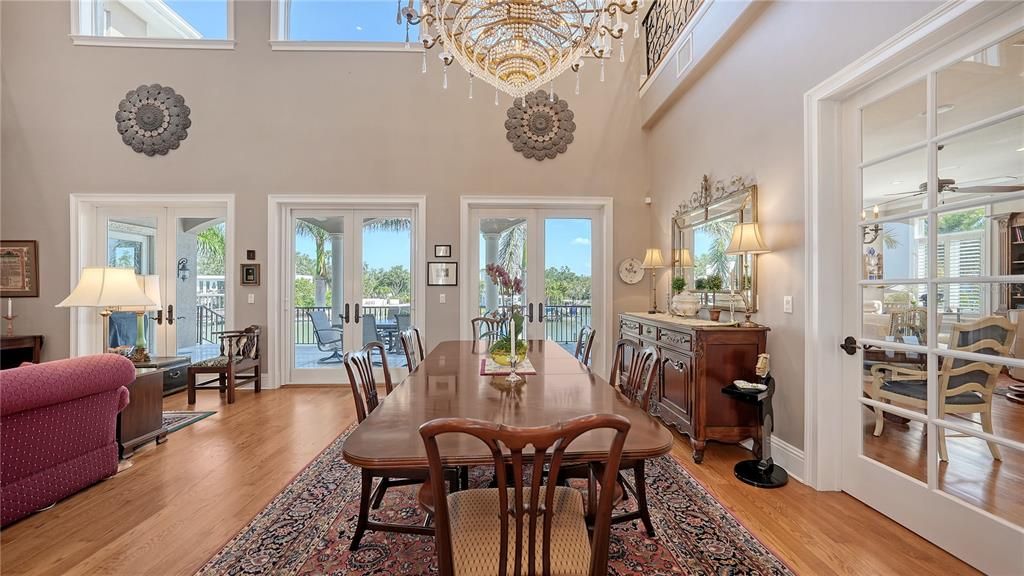 For Sale: $4,300,000 (5 beds, 4 baths, 5361 Square Feet)