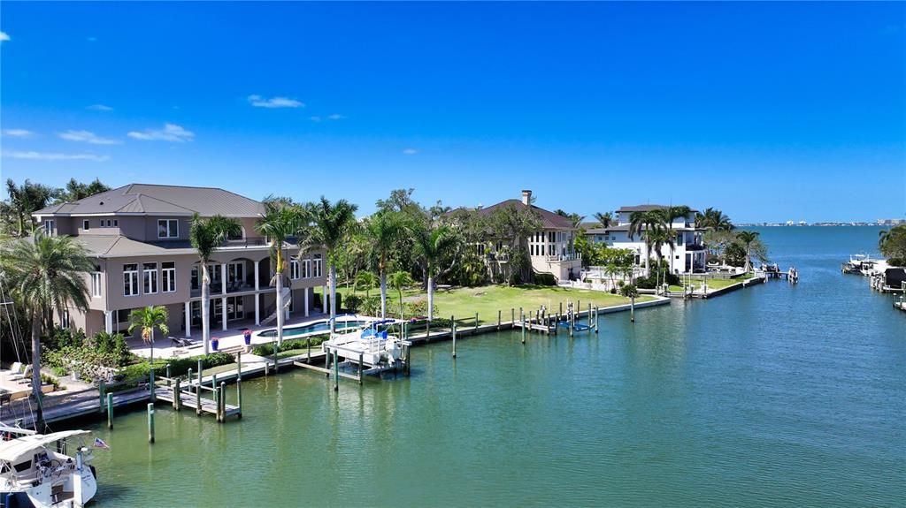 For Sale: $4,300,000 (5 beds, 4 baths, 5361 Square Feet)