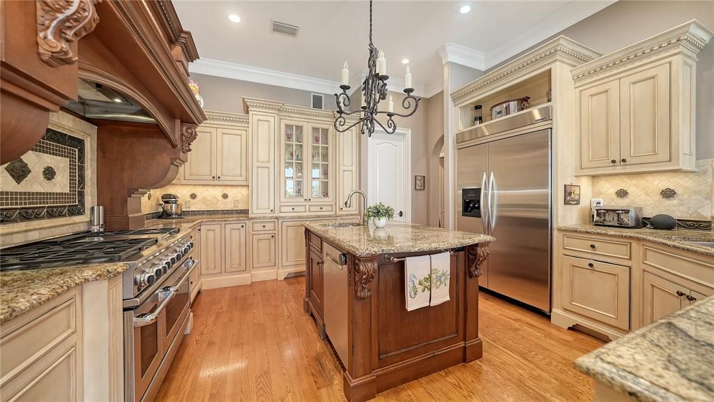 For Sale: $4,300,000 (5 beds, 4 baths, 5361 Square Feet)