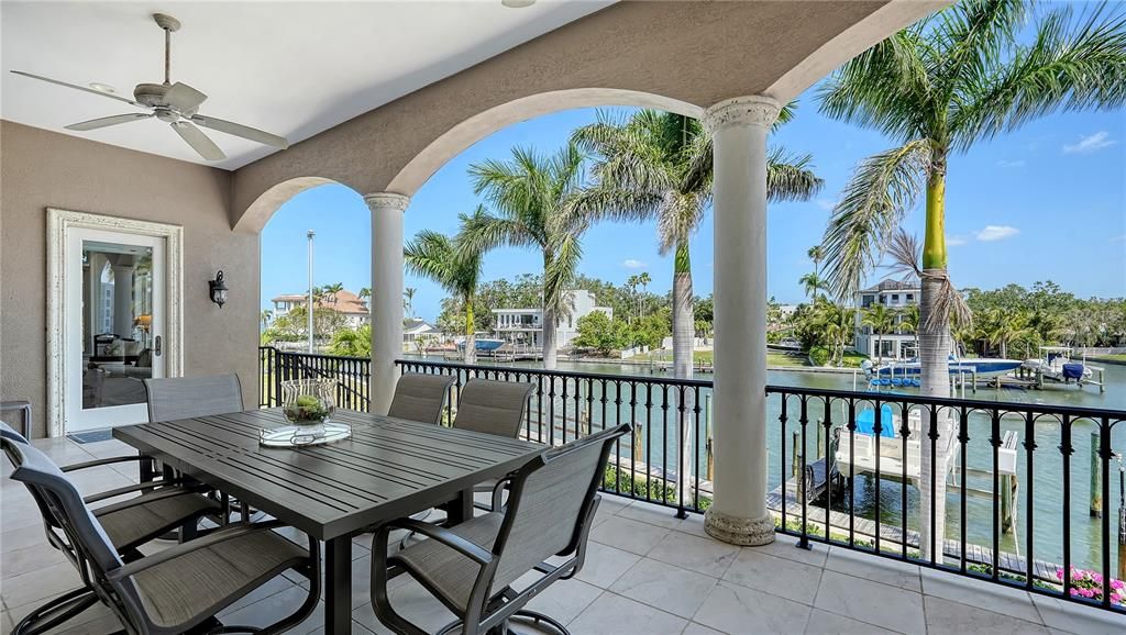 For Sale: $4,300,000 (5 beds, 4 baths, 5361 Square Feet)