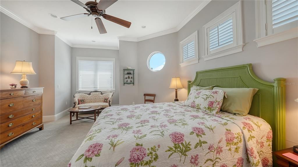 For Sale: $4,300,000 (5 beds, 4 baths, 5361 Square Feet)