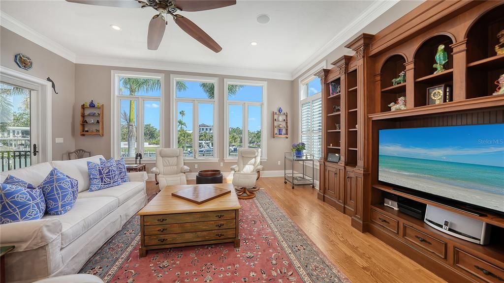 For Sale: $4,300,000 (5 beds, 4 baths, 5361 Square Feet)