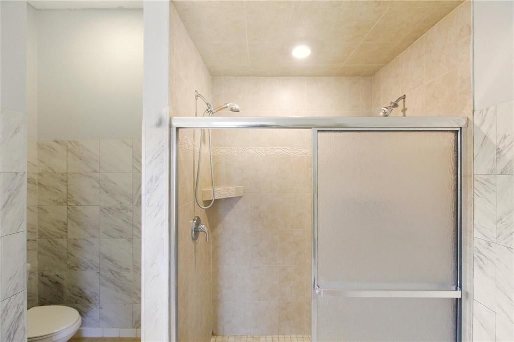 For Sale: $480,000 (3 beds, 2 baths, 2823 Square Feet)