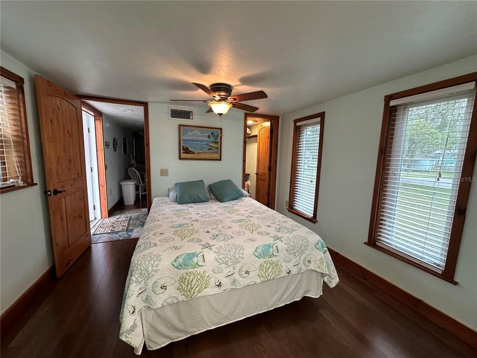 For Rent: $2,250 (2 beds, 2 baths, 732 Square Feet)