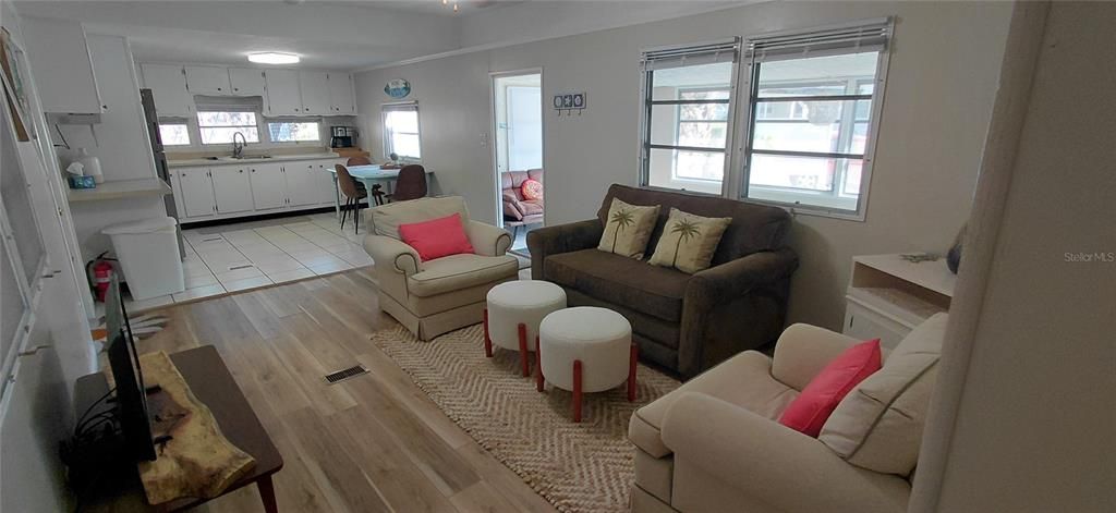 En Venta: $79,900 (2 camas, 1 baños, 672 Pies cuadrados)