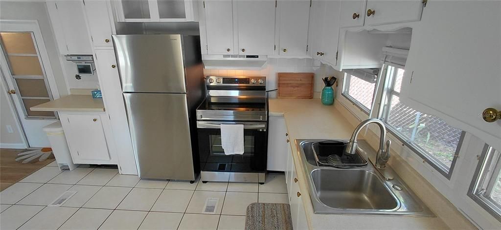 En Venta: $79,900 (2 camas, 1 baños, 672 Pies cuadrados)