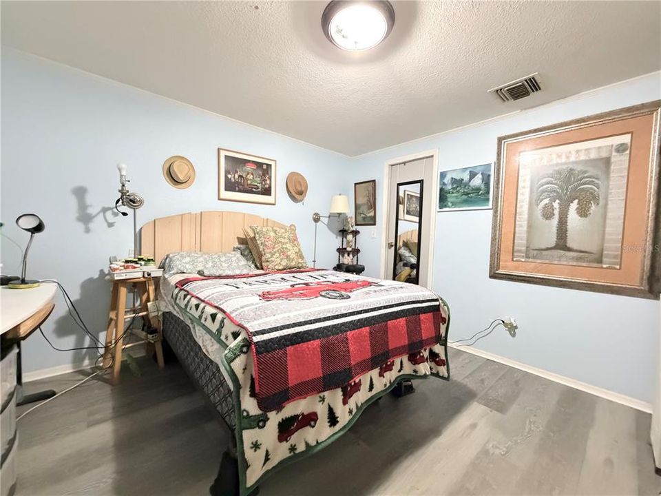 For Sale: $135,000 (2 beds, 2 baths, 1582 Square Feet)