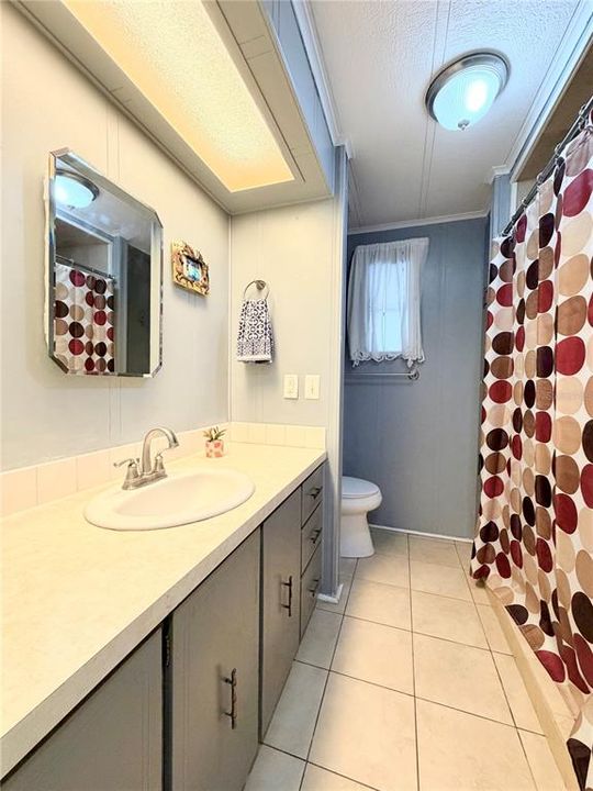 For Sale: $135,000 (2 beds, 2 baths, 1582 Square Feet)