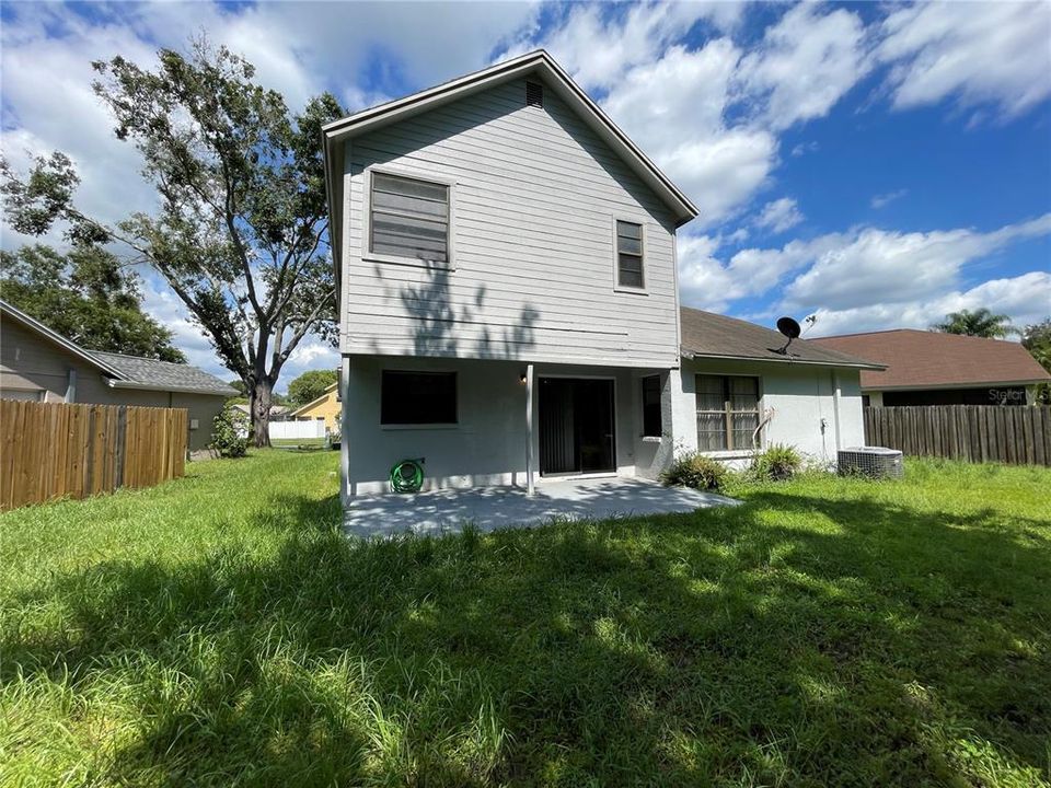 For Rent: $2,000 (3 beds, 2 baths, 1871 Square Feet)