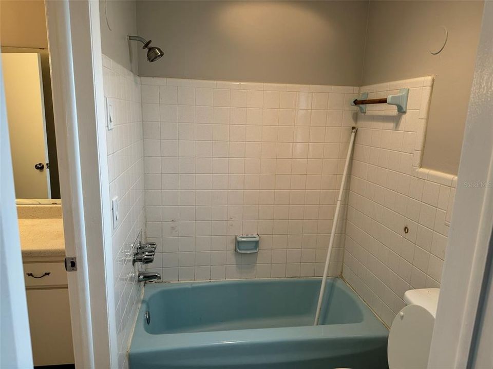 For Rent: $1,500 (2 beds, 1 baths, 1170 Square Feet)