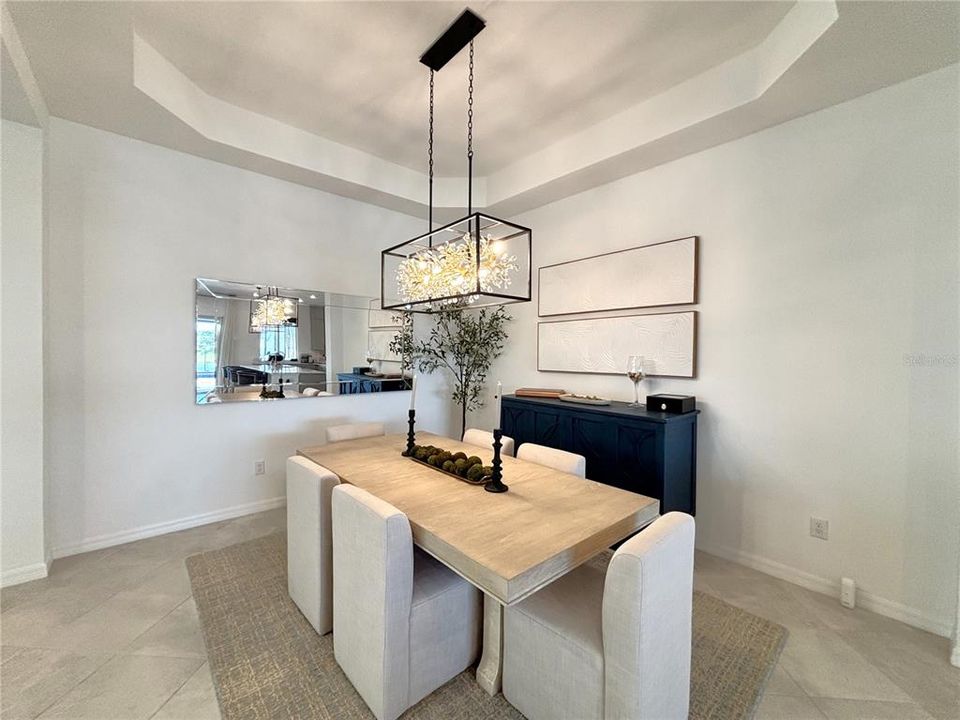 В аренду: $9,000 (2 спален, 2 ванн, 2061 Квадратных фут)