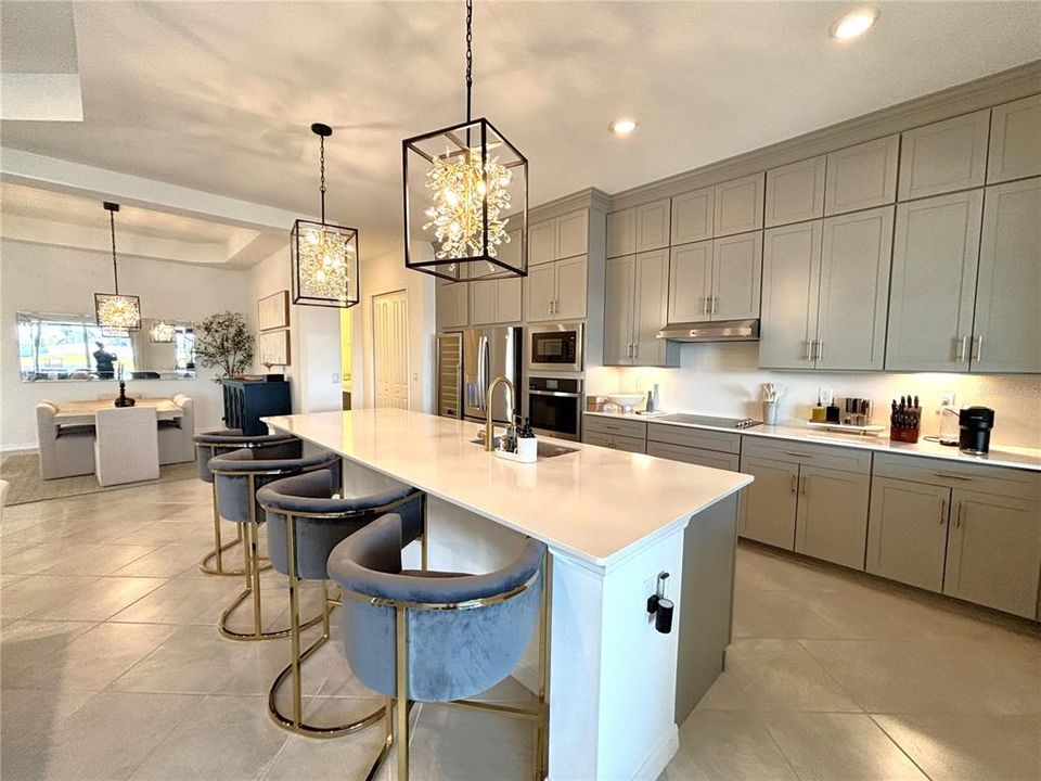 В аренду: $9,000 (2 спален, 2 ванн, 2061 Квадратных фут)