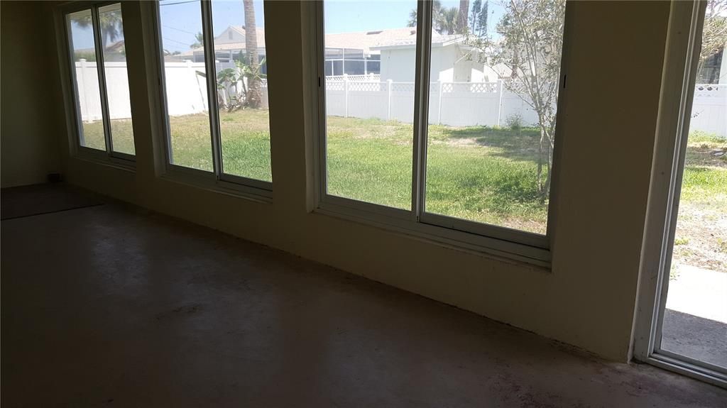 For Rent: $2,400 (2 beds, 2 baths, 1431 Square Feet)