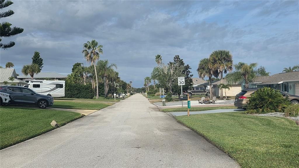 For Rent: $2,400 (2 beds, 2 baths, 1431 Square Feet)