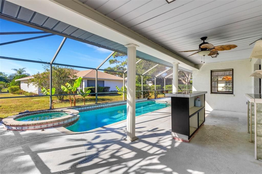 待售: $425,000 (3 贝兹, 2 浴室, 1631 平方英尺)