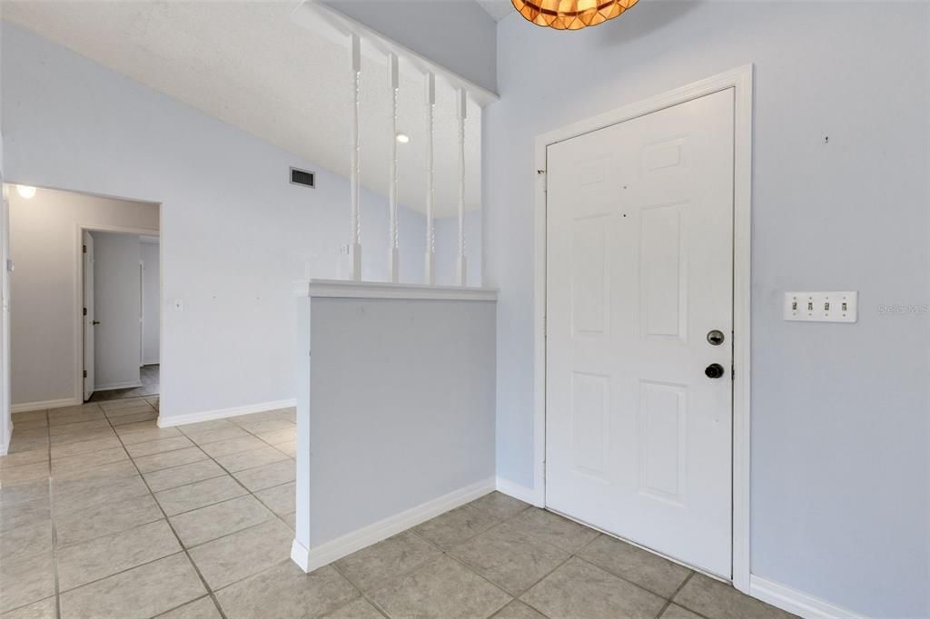 待售: $425,000 (3 贝兹, 2 浴室, 1631 平方英尺)