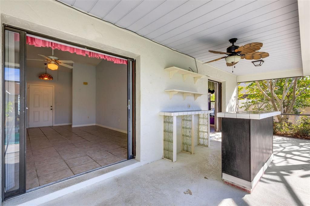 待售: $425,000 (3 贝兹, 2 浴室, 1631 平方英尺)