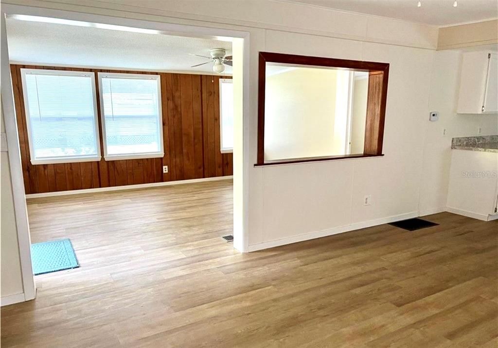 En Venta: $160,000 (3 camas, 2 baños, 1008 Pies cuadrados)