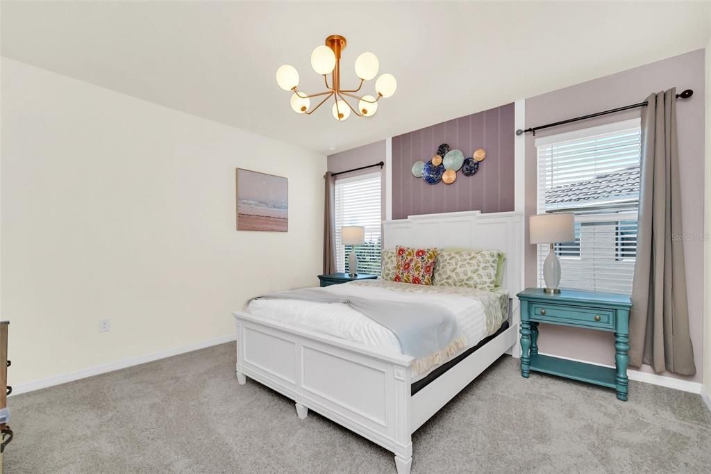 For Sale: $639,000 (6 beds, 5 baths, 3173 Square Feet)