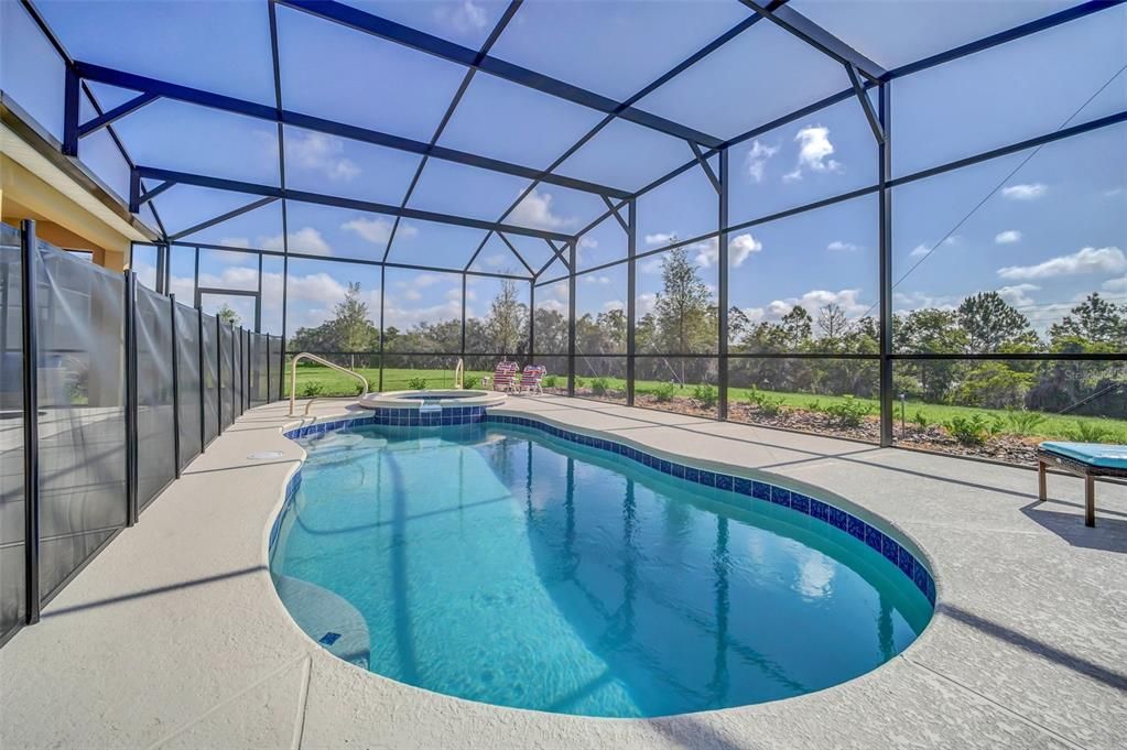 For Sale: $639,000 (6 beds, 5 baths, 3173 Square Feet)