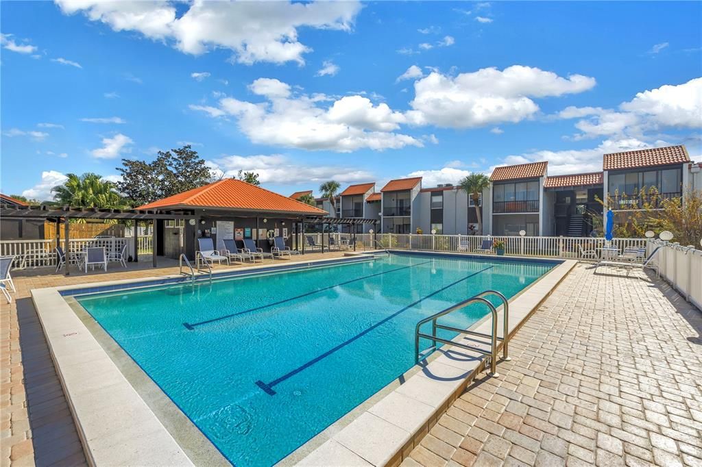 For Rent: $2,000 (1 beds, 1 baths, 714 Square Feet)